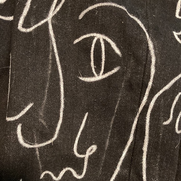 Hand painted white face drawing Matisse Picasso style on black American Eagle 10 - Picture 7 of 10